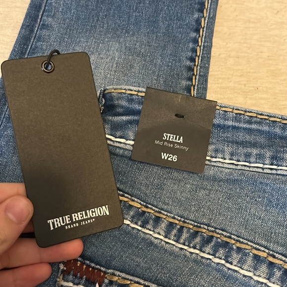 NWT True Religion Jeans! - Picture 4 of 6